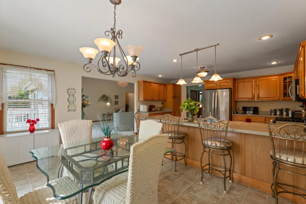 17883 Paradise Lake Calvin Township, MI 49095