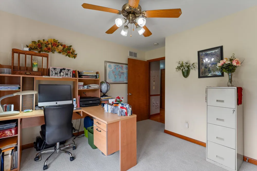 17883 Paradise Lake Calvin Township, MI 49095