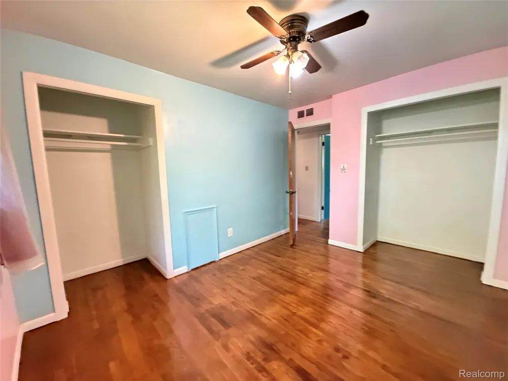 1861 Grange Road Trenton City, MI 48183