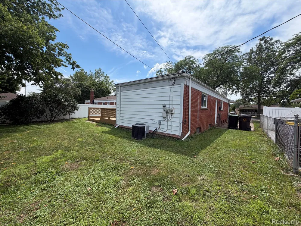 1861 Grange Road Trenton City, MI 48183