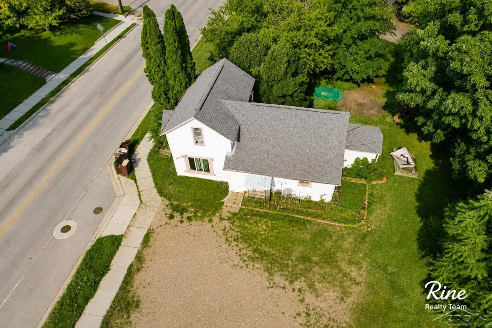 42 W Main Street Mayville Village, MI 48744