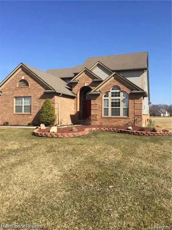 21716 LYON TRAIL Lyon Charter Township, MI 48178