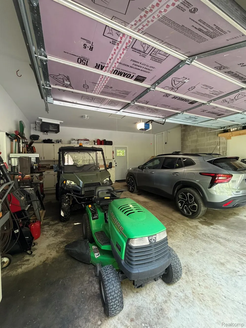 825 Rowlinson Lane Ortonville Village, MI 48462