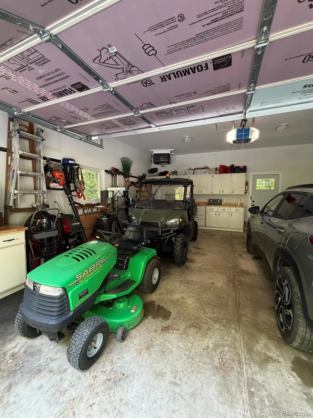 825 Rowlinson Lane Ortonville Village, MI 48462