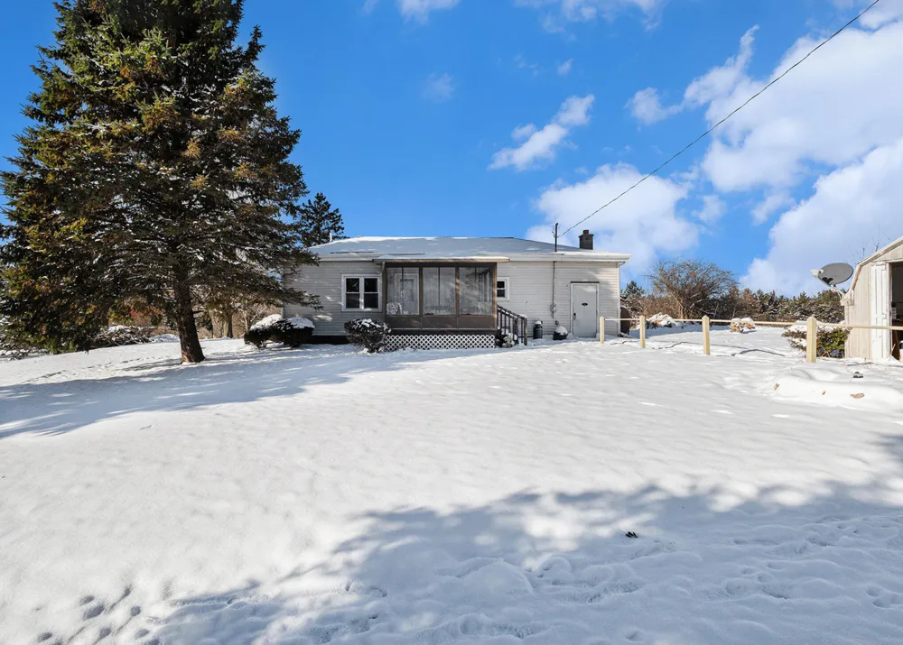 19647 L DRIVE Lee Township, MI 49068
