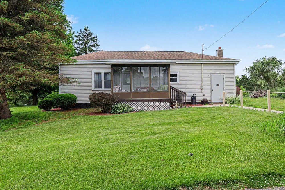 19647 L DRIVE Lee Township, MI 49068