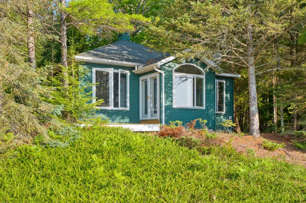 1384 Lake Huron Shore Drive Haynes Township, MI 48740