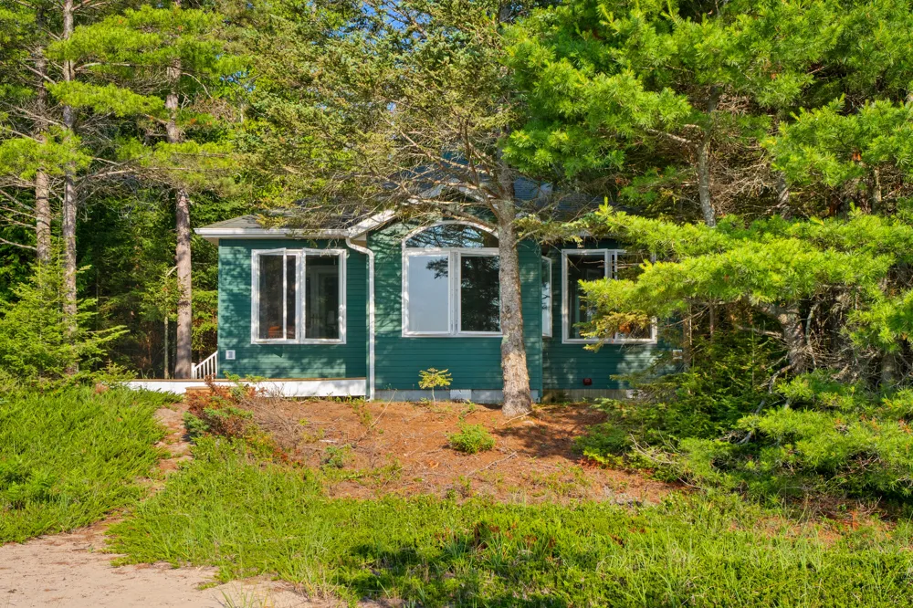 1384 Lake Huron Shore Drive Haynes Township, MI 48740