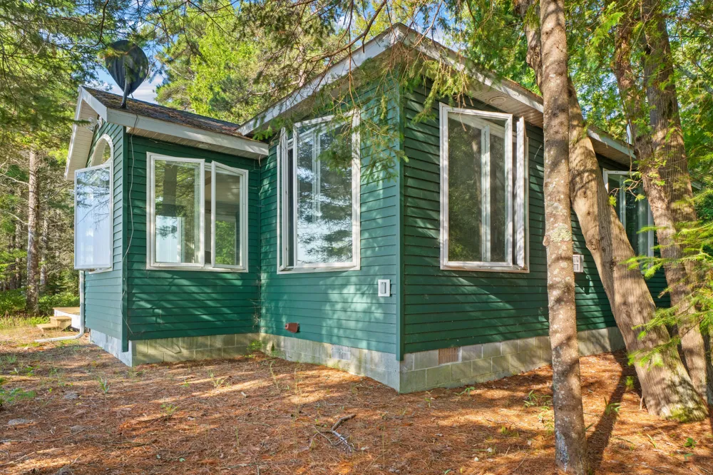 1384 Lake Huron Shore Drive Haynes Township, MI 48740