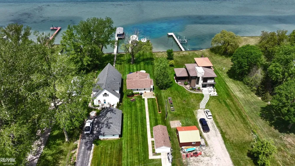 7054 Middle Channel Lane Clay Township, MI 48028