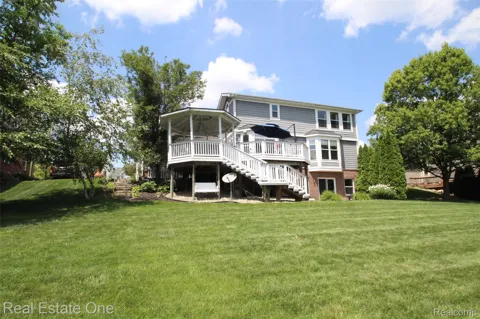 1809 Cheshire Lane