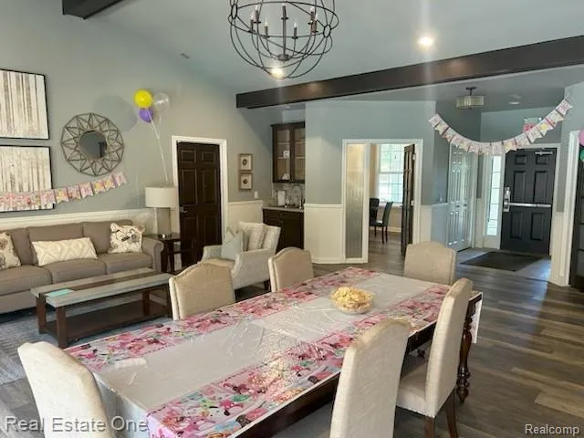 1809 Cheshire Lane Commerce Charter Township, MI 48382