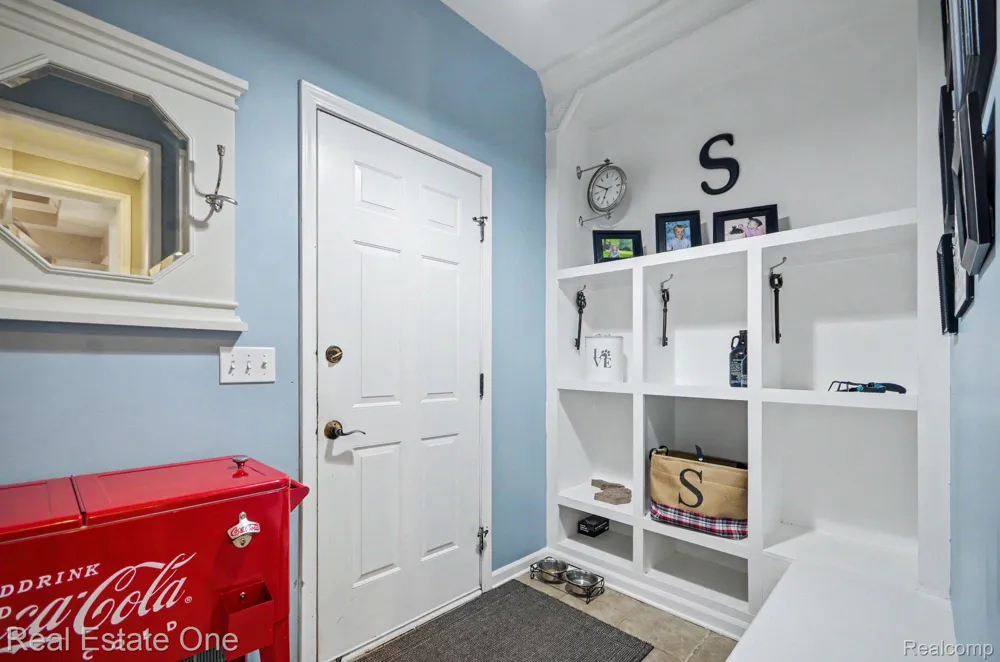 1809 Cheshire Lane Commerce Charter Township, MI 48382