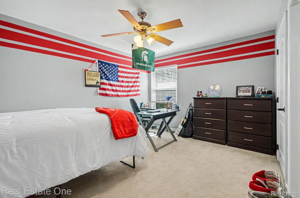 1809 Cheshire Lane Commerce Charter Township, MI 48382