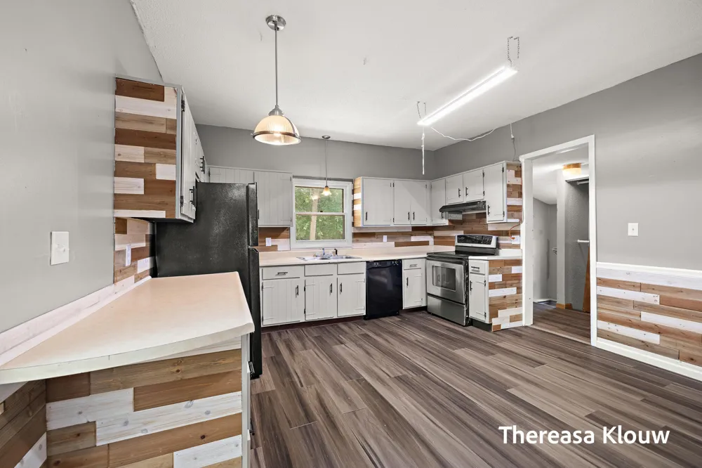 6309 Henry Street Norton Shores City, MI 49441
