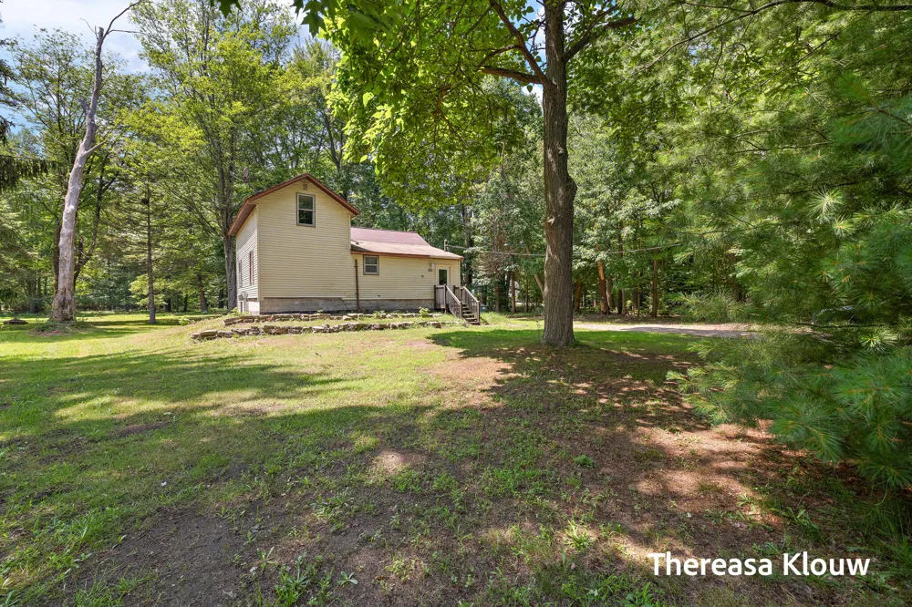 6309 Henry Street Norton Shores City, MI 49441