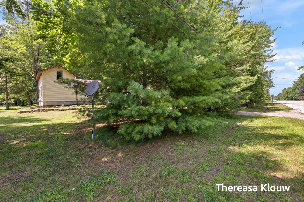 6309 Henry Street Norton Shores City, MI 49441