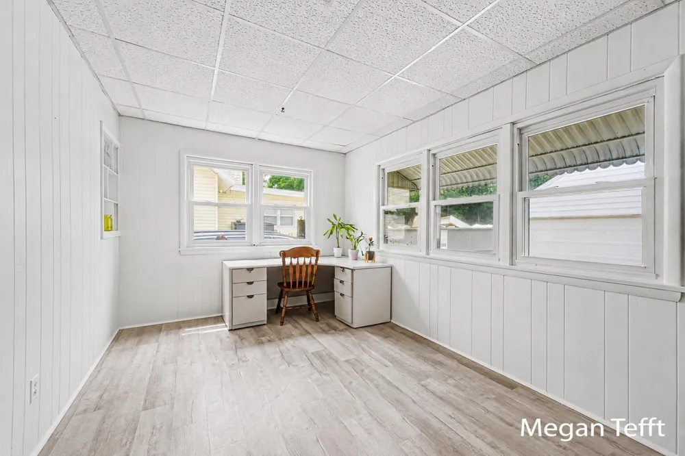 1955 Blandford Avenue SW Wyoming City, MI 49519