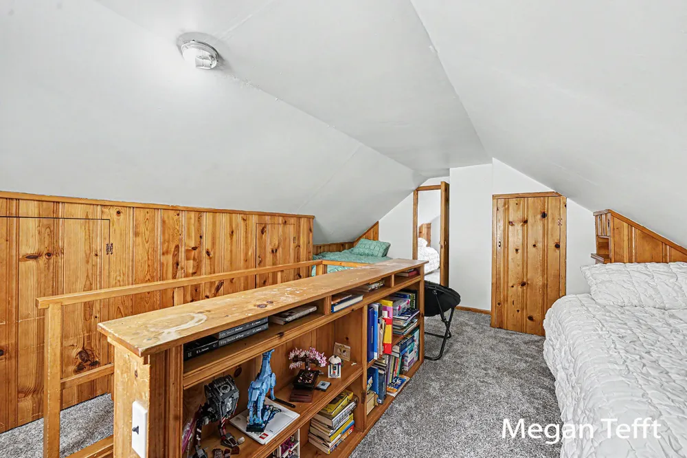1955 Blandford Avenue SW Wyoming City, MI 49519