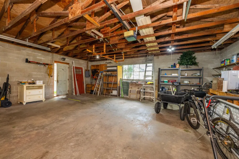 135 W St Joseph Street Coloma City, MI 49038