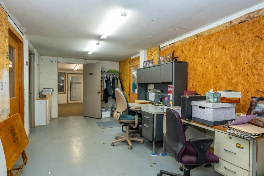 135 W St Joseph Street Coloma City, MI 49038