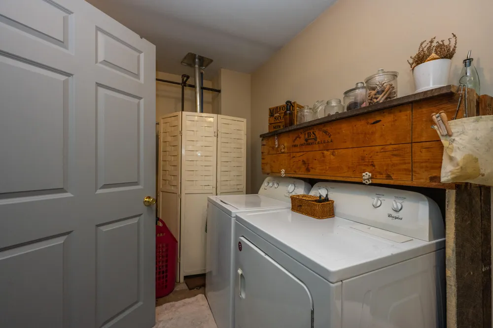 135 W St Joseph Street Coloma City, MI 49038