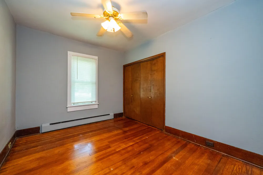 135 W St Joseph Street Coloma City, MI 49038