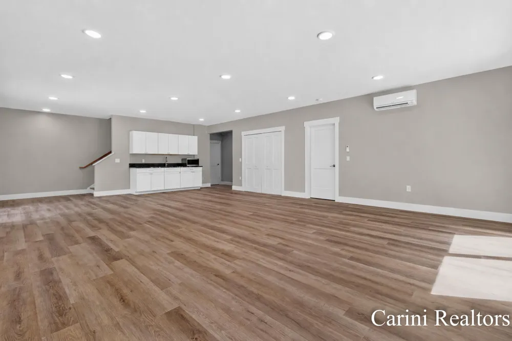 10 Morton Trail White River Township, MI 49437