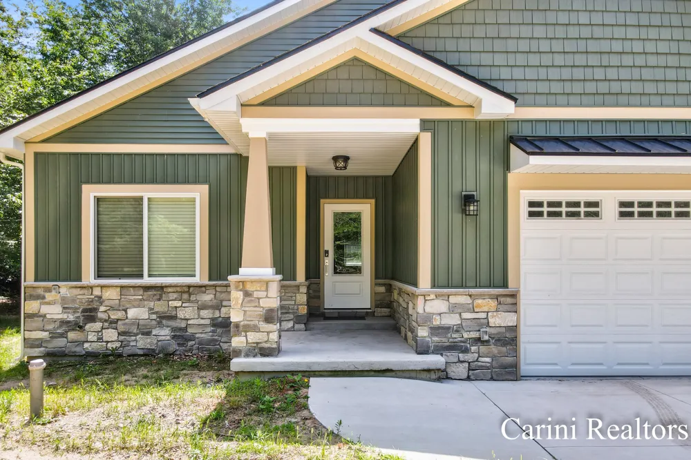 10 Morton Trail White River Township, MI 49437