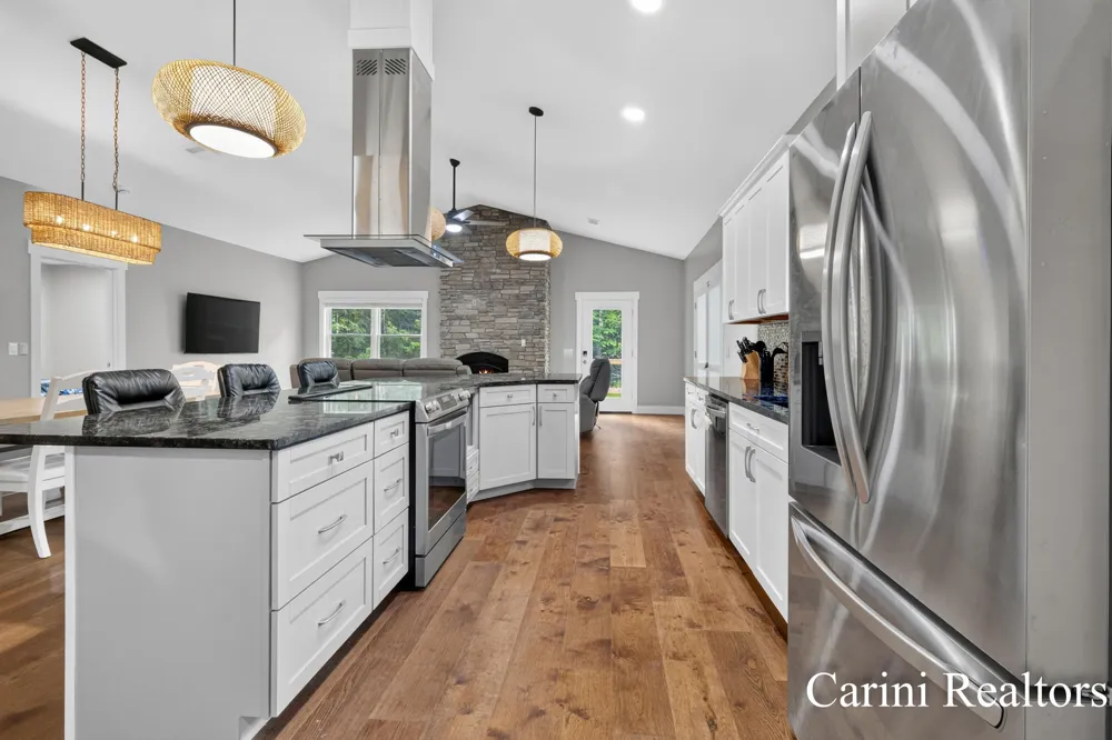 10 Morton Trail White River Township, MI 49437