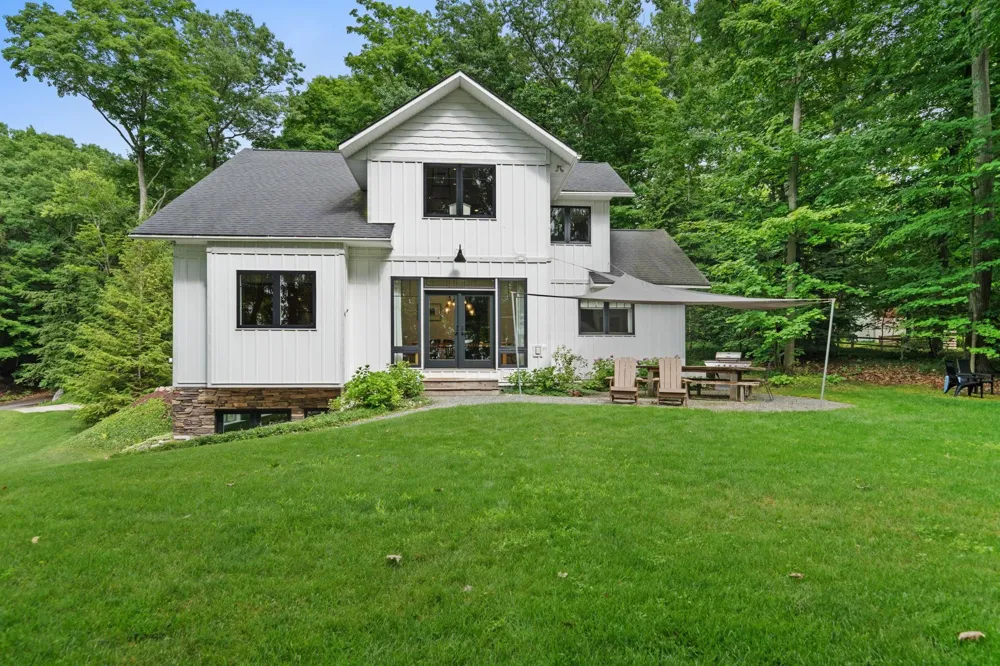 555 Graystone Road Peninsula Township, MI 49686