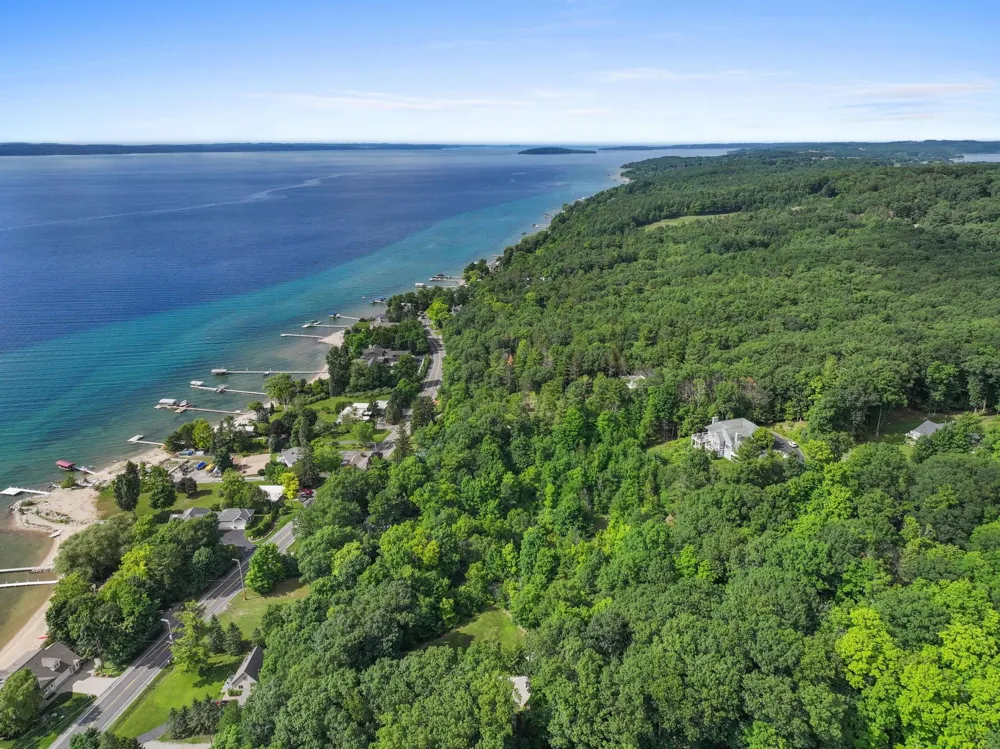 555 Graystone Road Peninsula Township, MI 49686