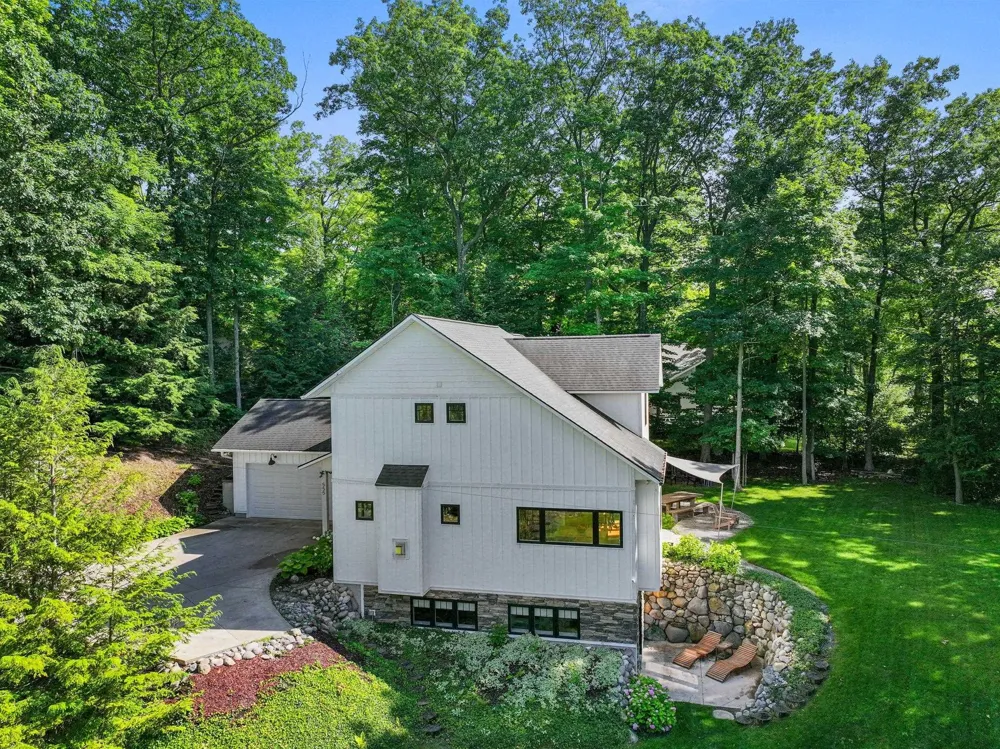 555 Graystone Road Peninsula Township, MI 49686