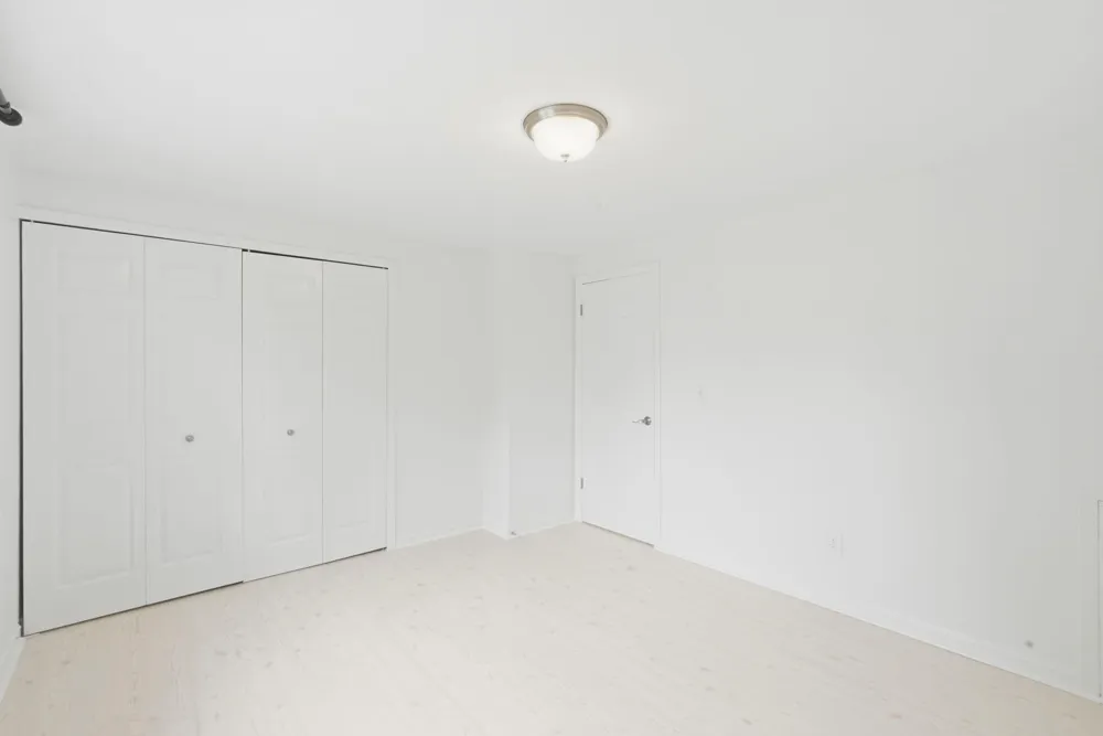 45197 Kensington Street Utica City, MI 48317