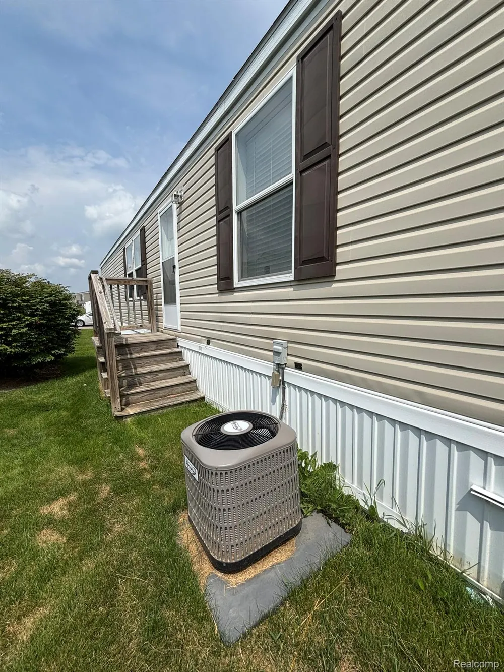 220 Pheasant Lane Grand Blanc Charter Township, MI 48439