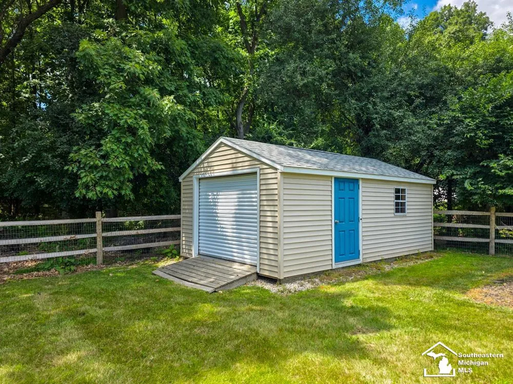 3414 Caroline Drive Summit Township, MI 49203