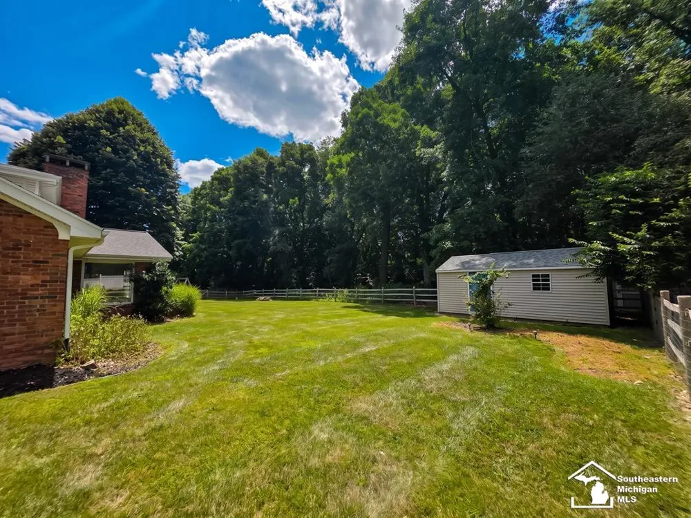 3414 Caroline Drive Summit Township, MI 49203