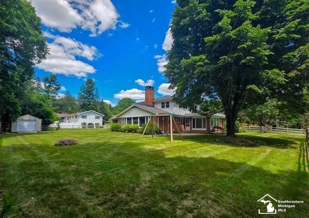3414 Caroline Drive Summit Township, MI 49203