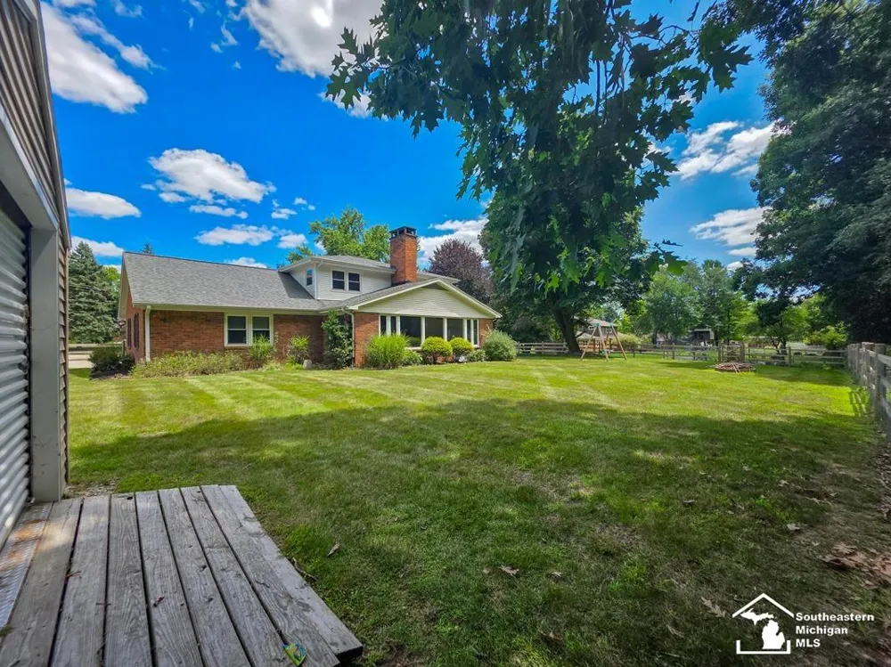 3414 Caroline Drive Summit Township, MI 49203