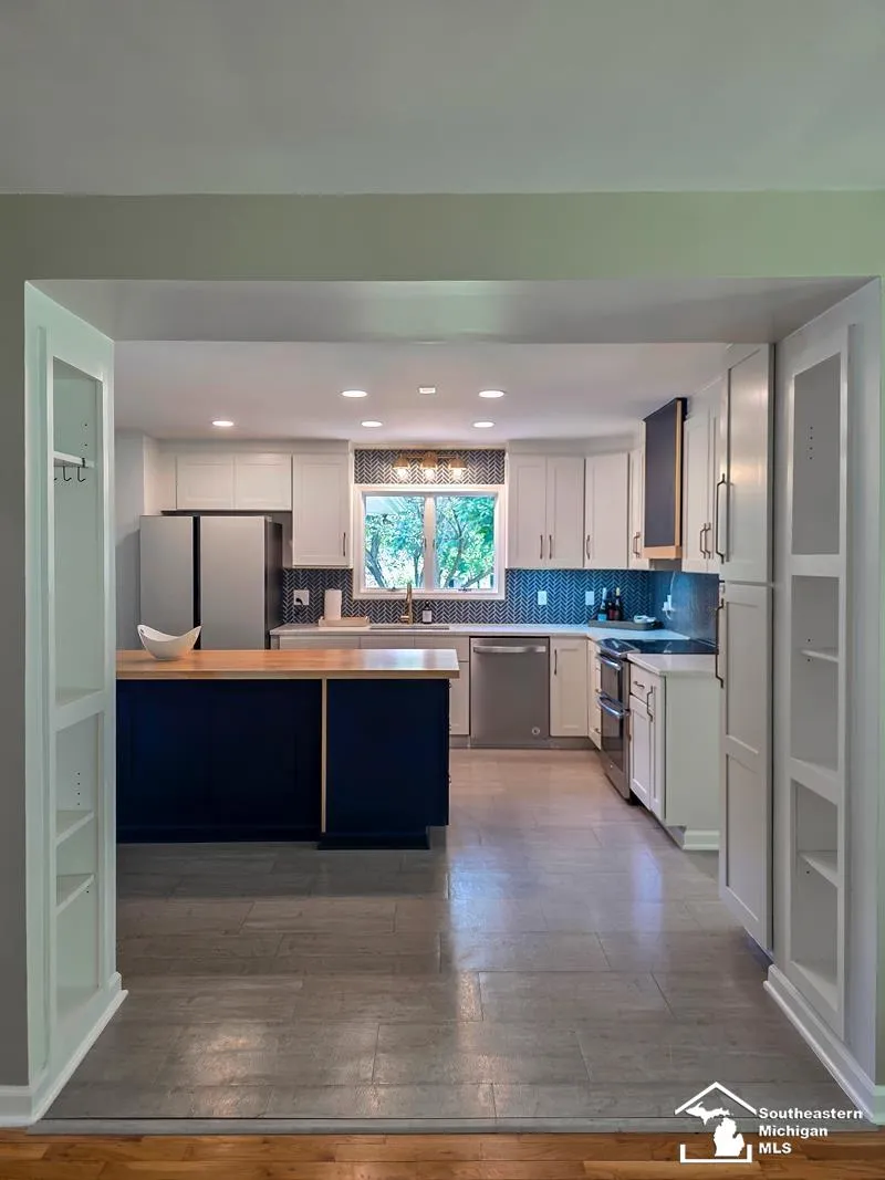 3414 Caroline Drive Summit Township, MI 49203