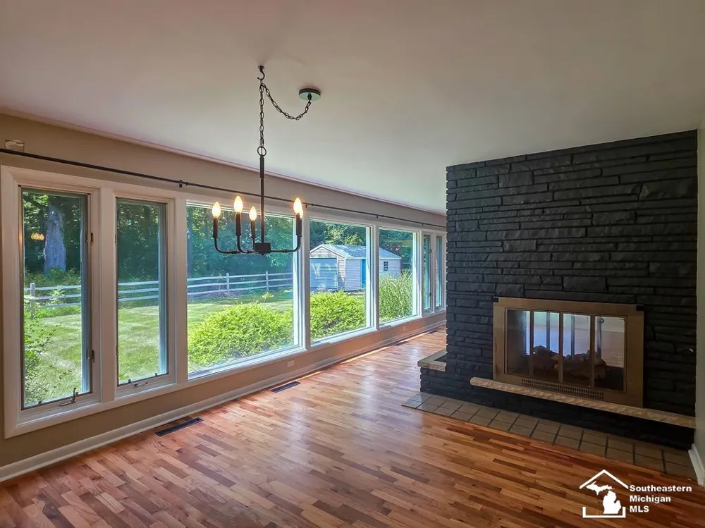 3414 Caroline Drive Summit Township, MI 49203