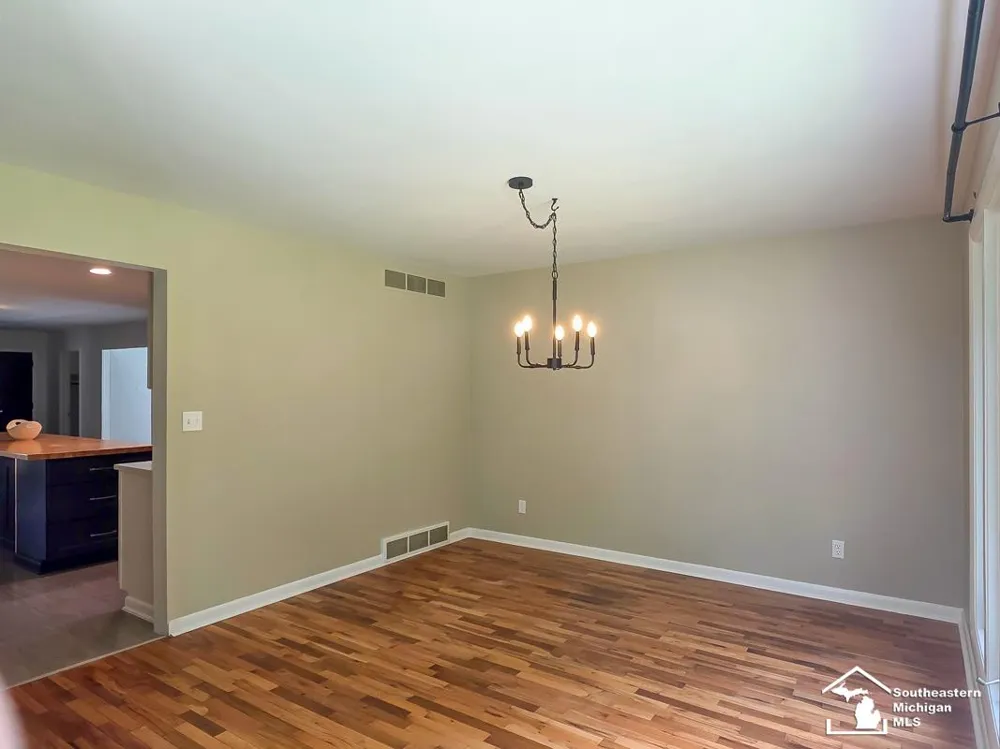 3414 Caroline Drive Summit Township, MI 49203