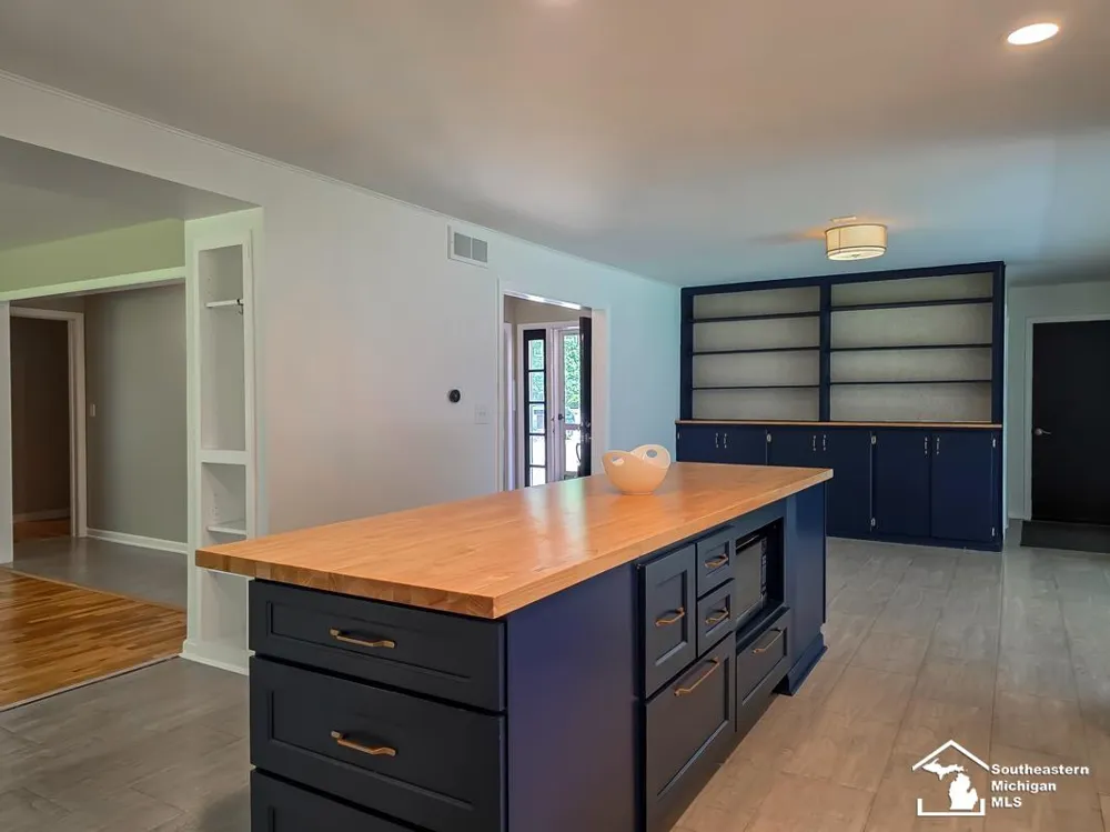 3414 Caroline Drive Summit Township, MI 49203
