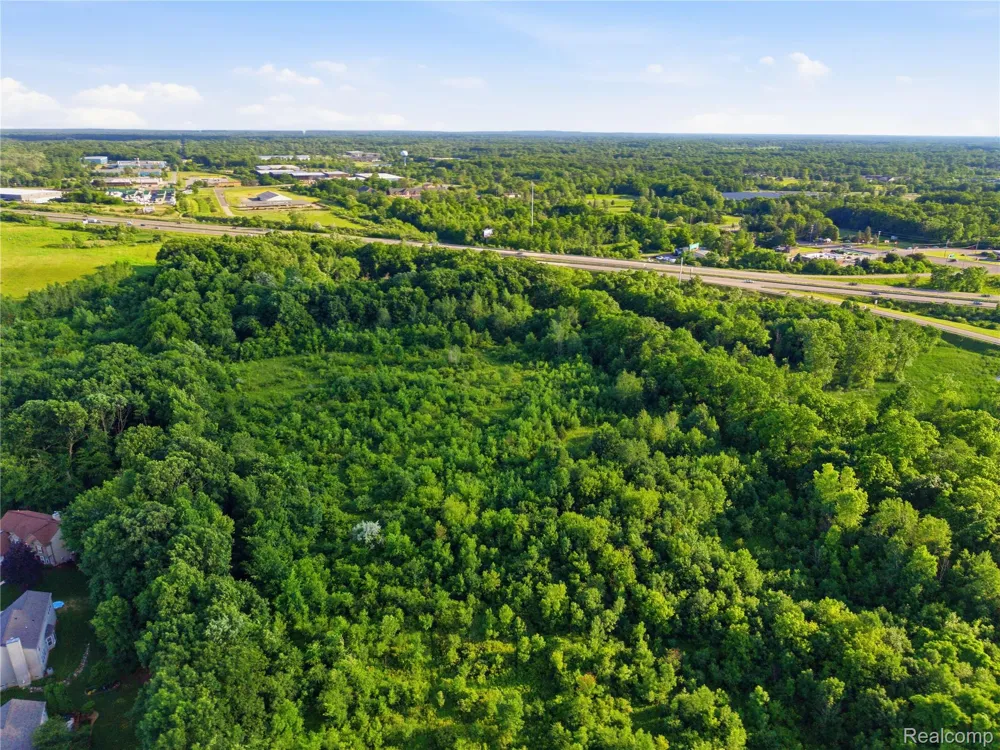 E Cook Road Grand Blanc Charter Township, MI 48439