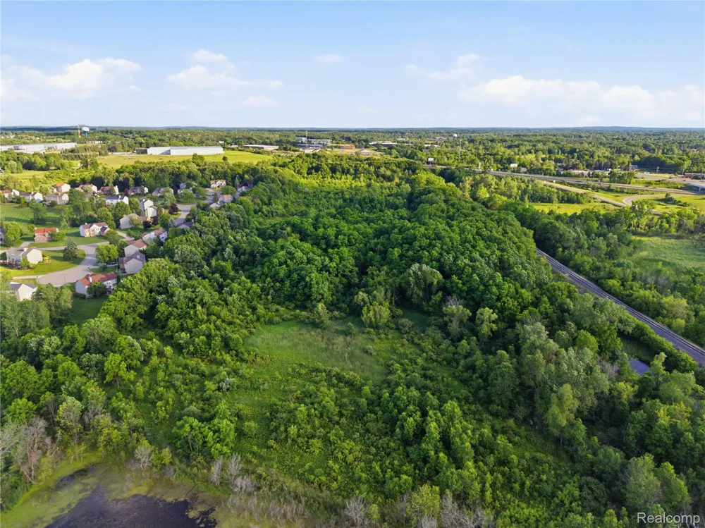 E Cook Road Grand Blanc Charter Township, MI 48439
