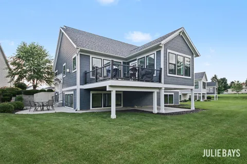 7955 Whistle Creek Court SW