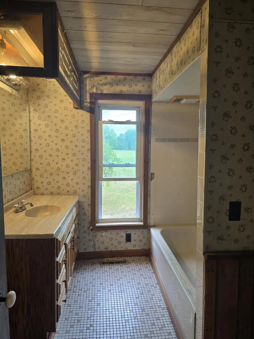 14730 Wabasis Avenue NE Spencer Township, MI 49319