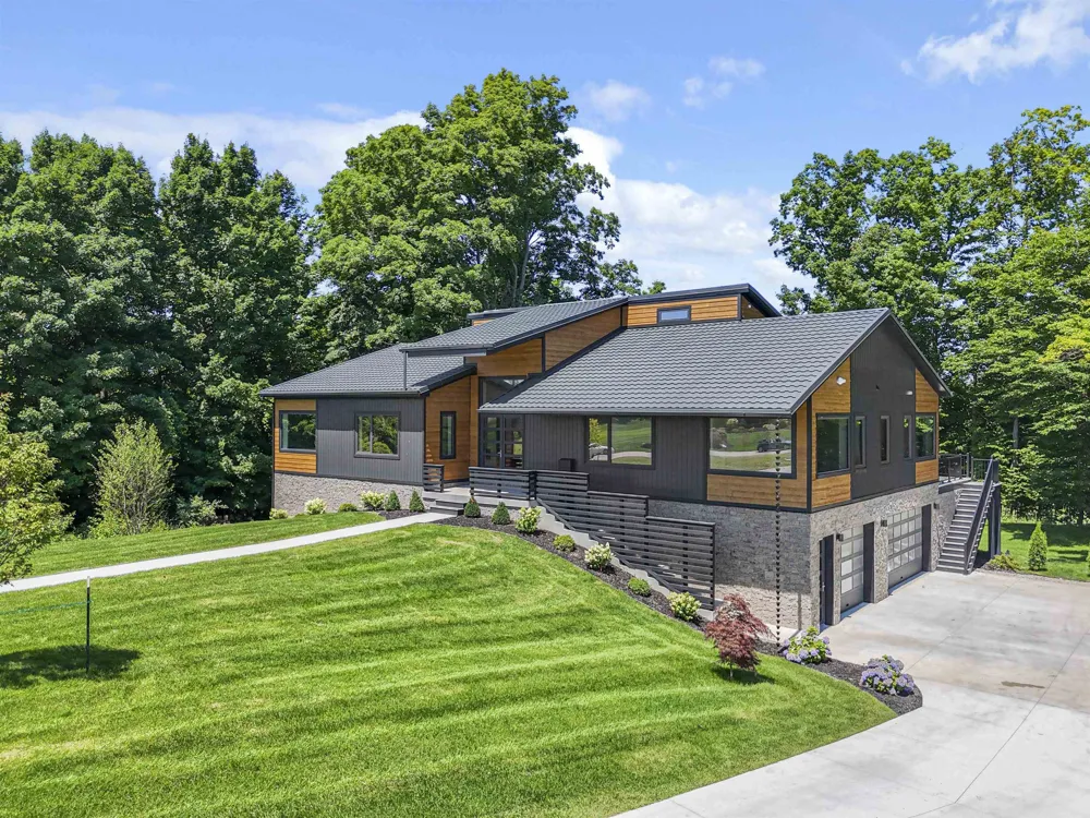 7777 Turnberry Circle Acme Township, MI 49690