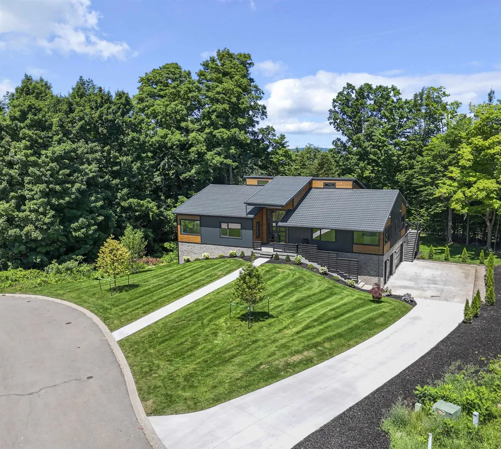 7777 Turnberry Circle Acme Township, MI 49690