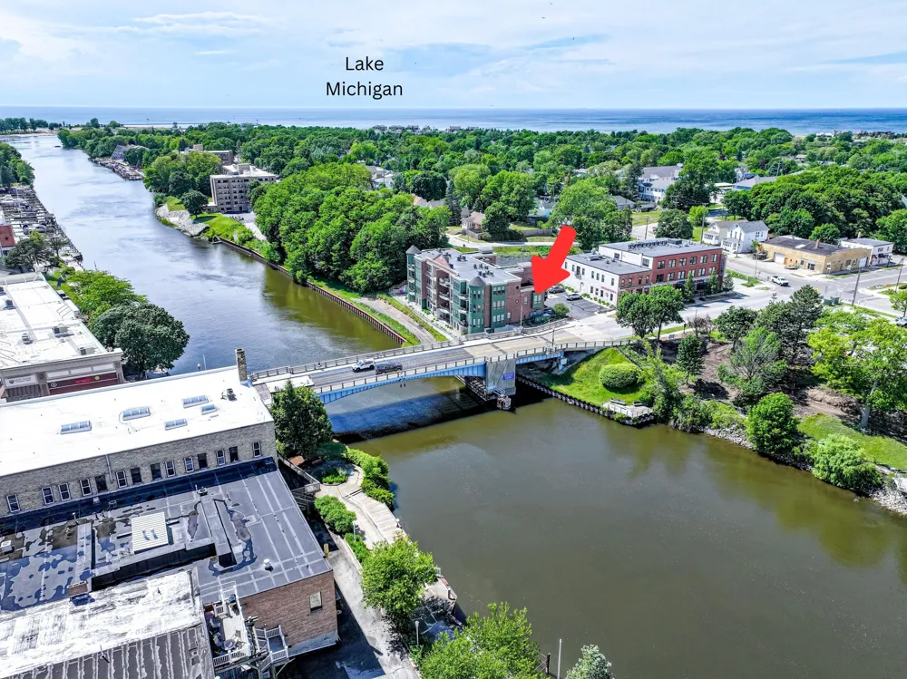 80 Washington Street #7 Manistee City, MI 49660